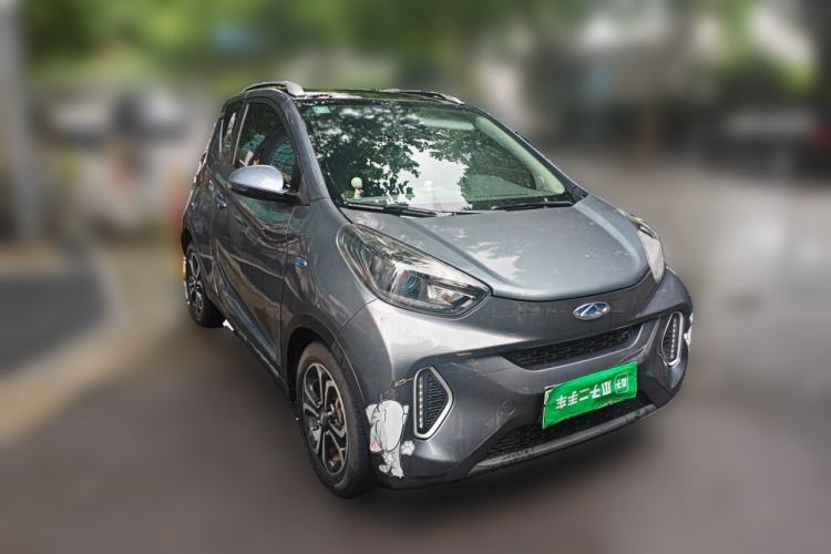 Used Chery QQ Little Ant 2019 4-Seater Smart Luxe Version 30.6 kWh Front Right 45 Deg