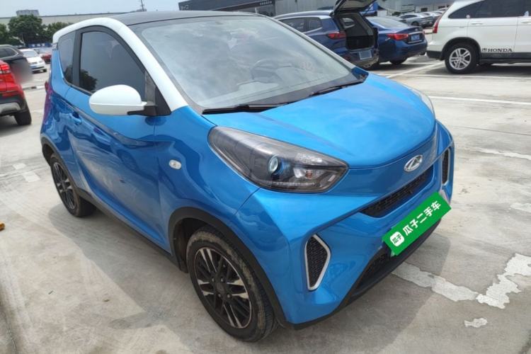 Used Chery QQ Little Ant 2019 4-Seater Smart Edition 30.6 kWh Front Right 45 Deg