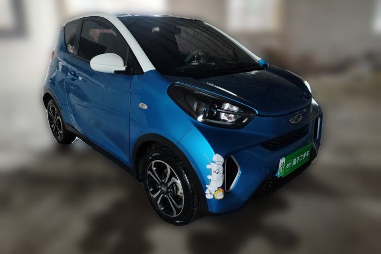 Used Chery QQ Little Ant 2019 4-Seater Smart Edition 35 kWh Front Right 45 Deg