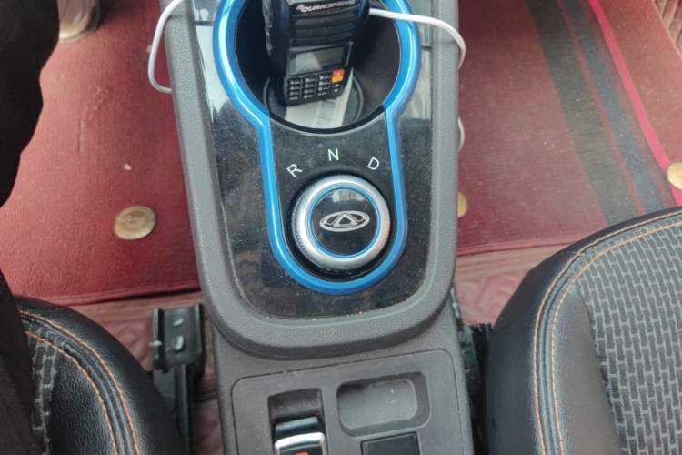 Used Chery QQ Little Ant 2019 4-Seater Smart Edition 35 kWh Gear Lever