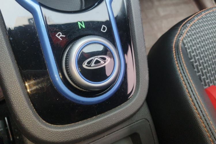 Used Chery QQ Little Ant 2019 4-Seater Smart Edition 35 kWh Gear Lever
