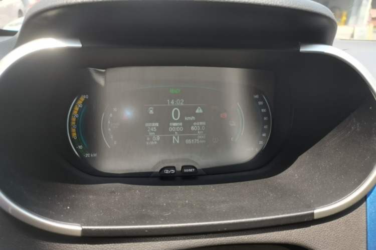 Used Chery QQ Little Ant 2019 4-Seater Smart Edition 35 kWh Instrument Cluster
