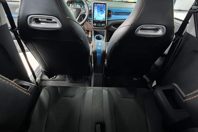 Used Chery QQ Little Ant 2019 4-Seater Smart Edition 30.6 kWh Interior 3