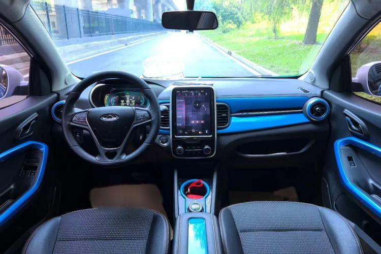 Used Chery QQ Little Ant 2019 4-Seater Smart Edition 35 kWh Interior 3