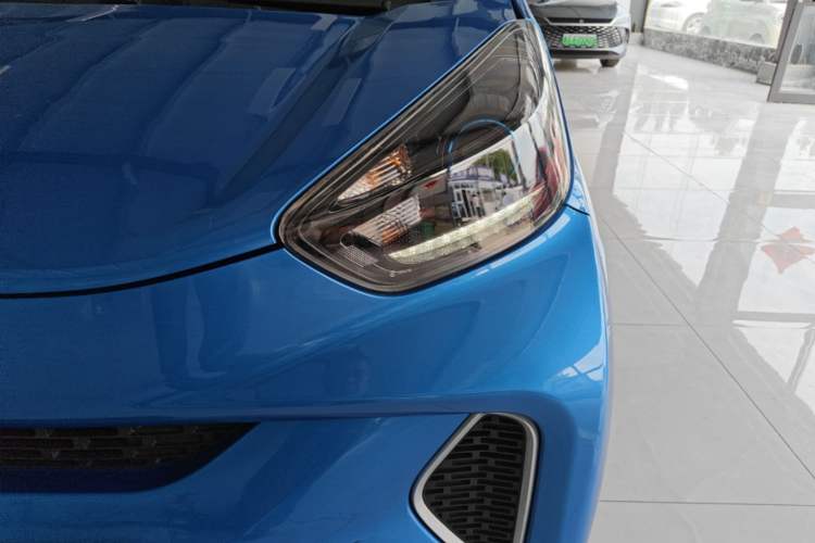 Used Chery QQ Little Ant 2019 4-Seater Smart Edition 30.6 kWh Left Front Headlight