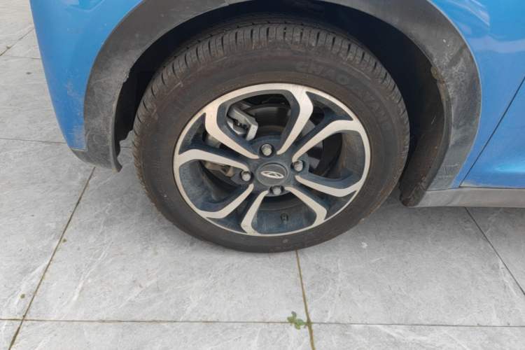 Used Chery QQ Little Ant 2019 4-Seater Smart Edition 35 kWh Left Front Wheel Hub