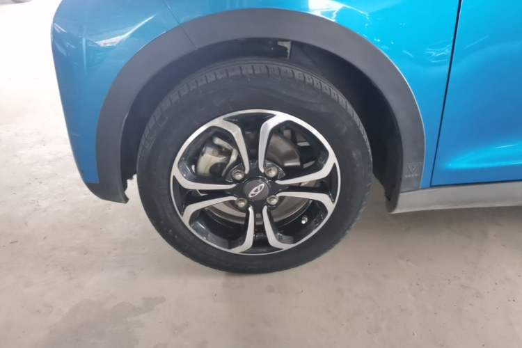 Used Chery QQ Little Ant 2019 4-Seater Smart Edition 30.6 kWh Left Front Wheel Hub