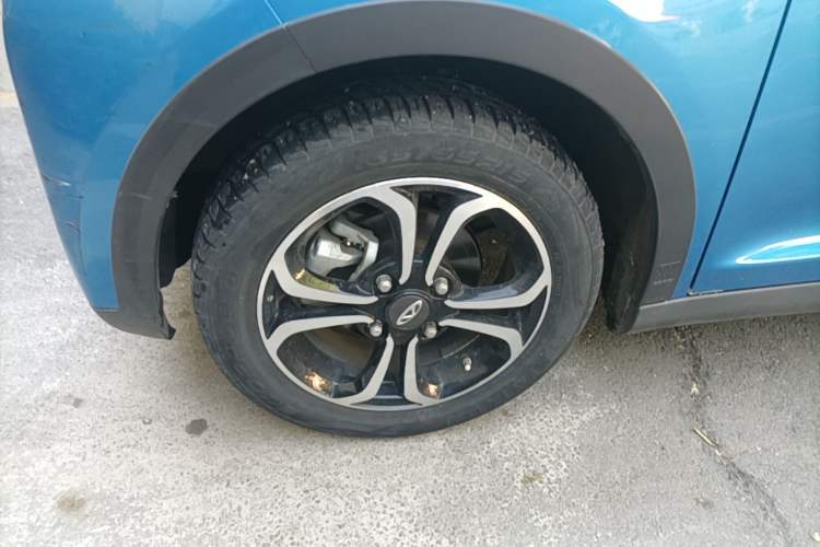 Used Chery QQ Little Ant 2019 4-Seater Smart Edition 30.6 kWh Left Front Wheel Hub