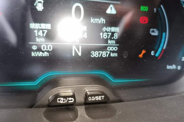 Used Chery QQ Little Ant 2019 4-Seater Smart Luxe Version 30.6 kWh Odometer Close Up