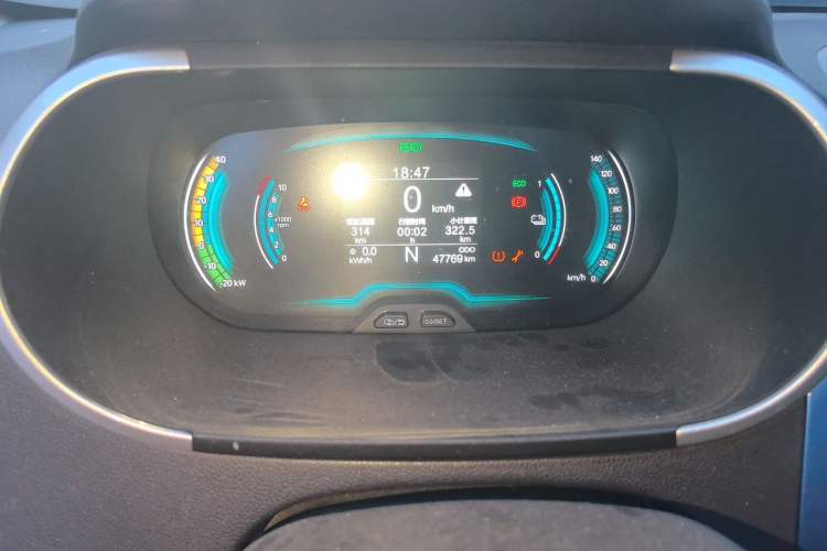 Used Chery QQ Little Ant 2019 4-Seater Smart Edition 35 kWh Odometer Close Up