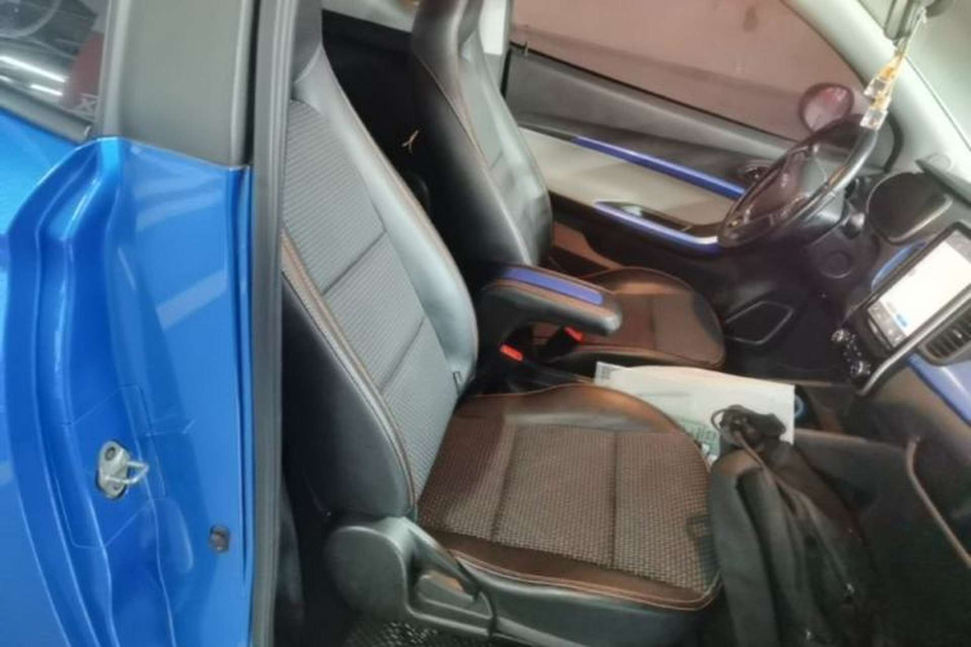 Used Chery QQ Little Ant 2019 4-Seater Smart Edition 35 kWh Right Front Seat