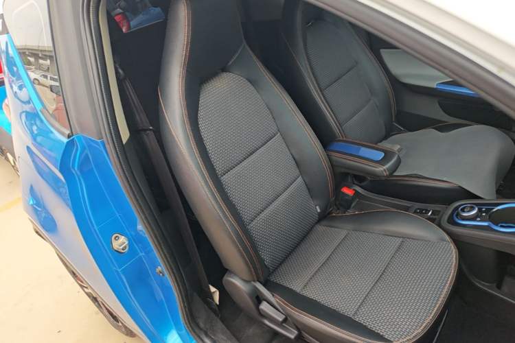Used Chery QQ Little Ant 2019 4-Seater Smart Edition 35 kWh Right Front Seat