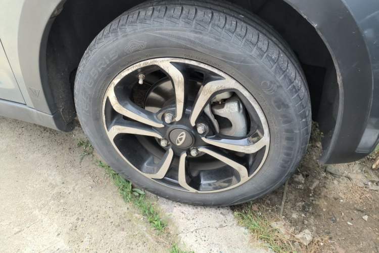 Used Chery QQ Little Ant 2019 4-Seater Smart Edition 35 kWh Right Front Wheel Hub