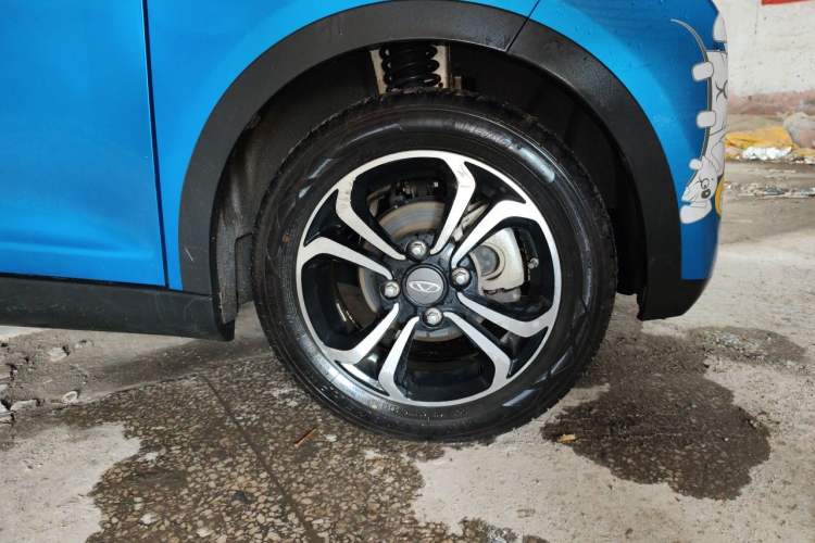 Used Chery QQ Little Ant 2019 4-Seater Smart Edition 35 kWh Right Front Wheel Hub