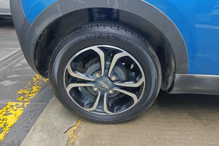 Used Chery QQ Little Ant 2019 4-Seater Smart Edition 30.6 kWh Right Rear Wheel Hub