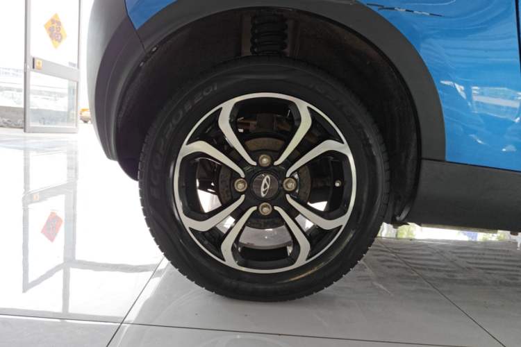 Used Chery QQ Little Ant 2019 4-Seater Smart Edition 30.6 kWh Right Rear Wheel Hub