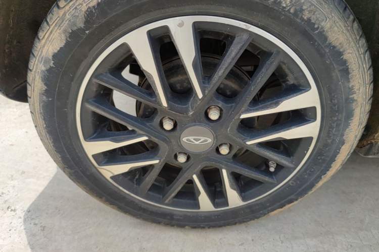 Used Chery QQ Little Ant 2019 4-Seater Smart Edition 30.6 kWh Right Rear Wheel Hub