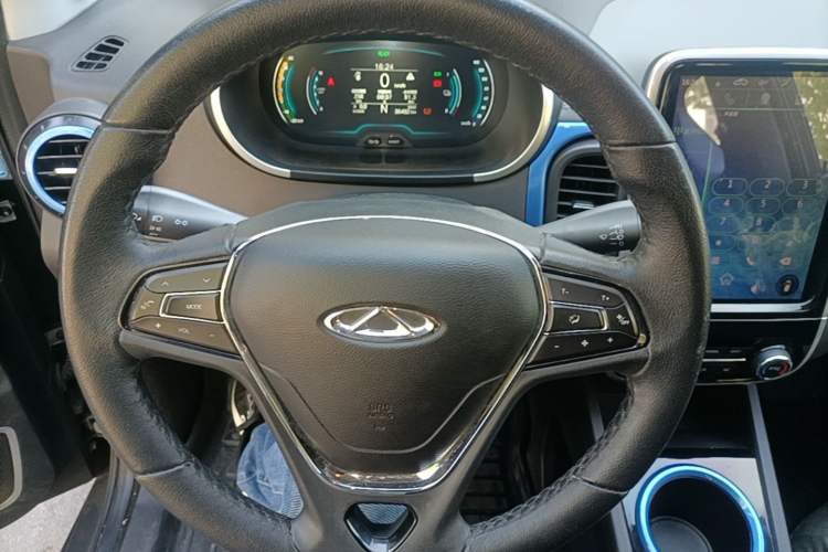 Used Chery QQ Little Ant 2019 4-Seater Smart Edition 30.6 kWh Steering Wheel