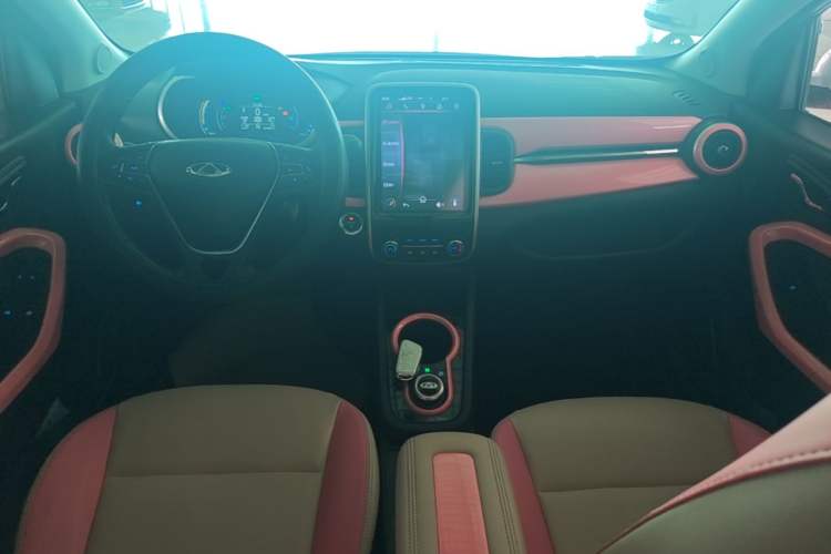 Used Chery QQ Little Ant 2019 4-Seater Smart Edition 35 kWh Center Console