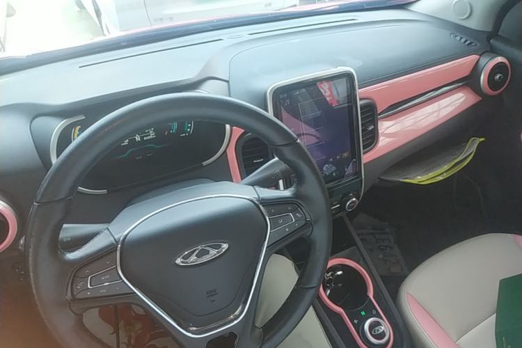 Used Chery QQ Little Ant 2019 4-Seater Smart Edition 35 kWh Center Console