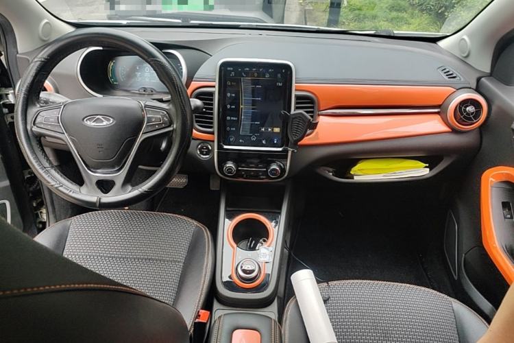 Used Chery QQ Little Ant 2019 4-Seater Smart Edition 35 kWh Center Console