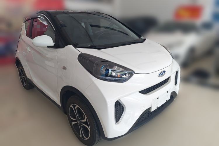 Used Chery QQ Little Ant 2019 4-Seater Smart Edition 30.6 kWh Front Right 45 Deg