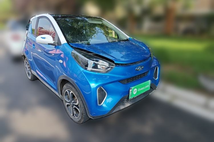 Used Chery QQ Little Ant 2019 4-Seater Smart Edition 35 kWh Front Right 45 Deg