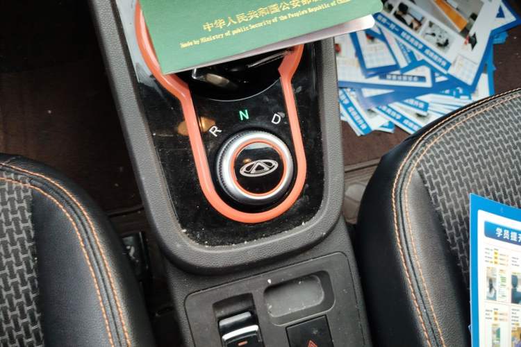 Used Chery QQ Little Ant 2019 4-Seater Smart Edition 30.6 kWh Gear Lever