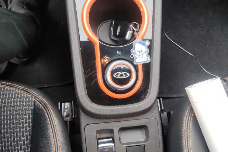 Used Chery QQ Little Ant 2019 4-Seater Smart Edition 35 kWh Gear Lever