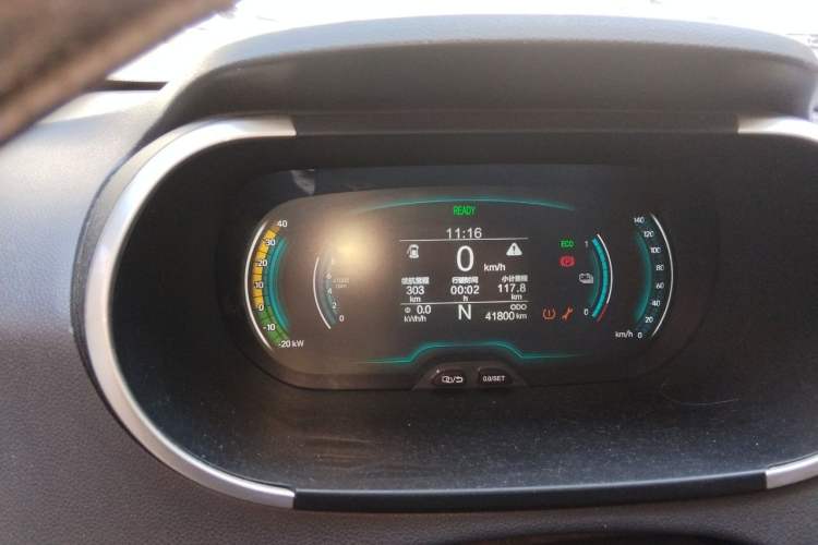 Used Chery QQ Little Ant 2019 4-Seater Smart Luxe Version 30.6 kWh Instrument Cluster