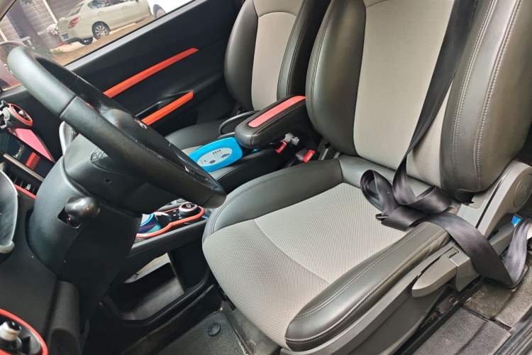 Used Chery QQ Little Ant 2019 4-Seater Smart Edition 30.6 kWh Left Front Seat