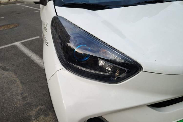 Used Chery QQ Little Ant 2019 4-Seater Smart Edition 30.6 kWh Right Front Headlight