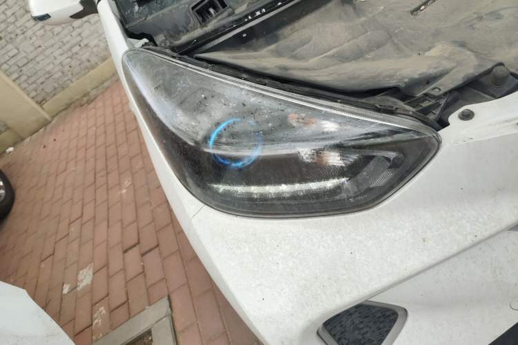Used Chery QQ Little Ant 2019 4-Seater Smart Edition 35 kWh Right Front Headlight