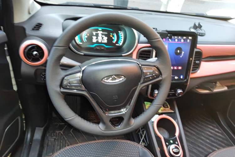 Used Chery QQ Little Ant 2019 4-Seater Smart Edition 30.6 kWh Steering Wheel