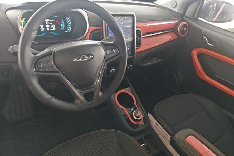 Used Chery QQ Little Ant 2019 4-Seater Smart Edition 35 kWh Center Console