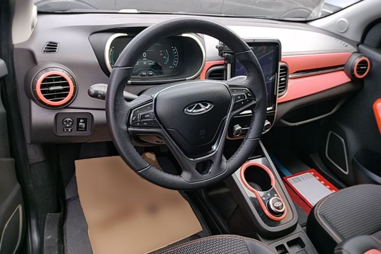 Used Chery QQ Little Ant 2019 4-Seater Smart Edition 35 kWh Center Console