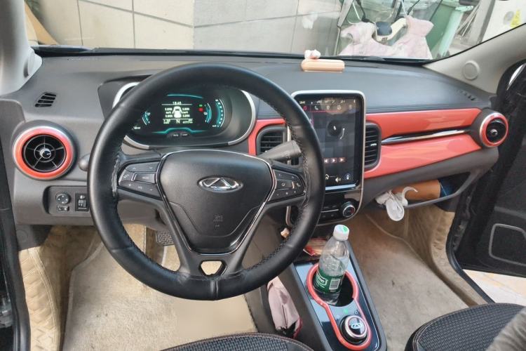 Used Chery QQ Little Ant 2019 4-Seater Smart Edition 35 kWh Center Console