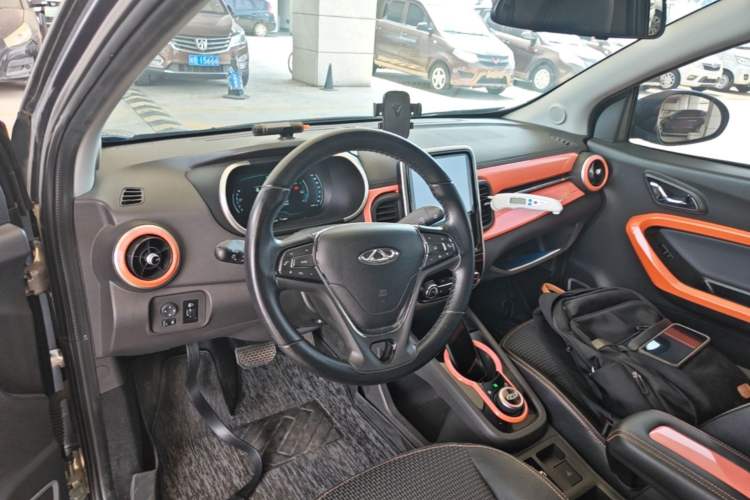 Used Chery QQ Little Ant 2019 4-Seater Smart Edition 35 kWh Center Console