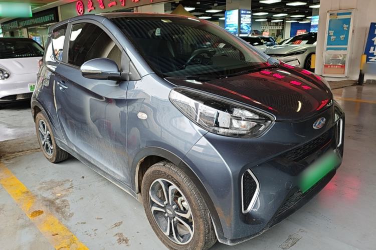Used Chery QQ Little Ant 2019 4-Seater Smart Edition 35 kWh Front Right 45 Deg