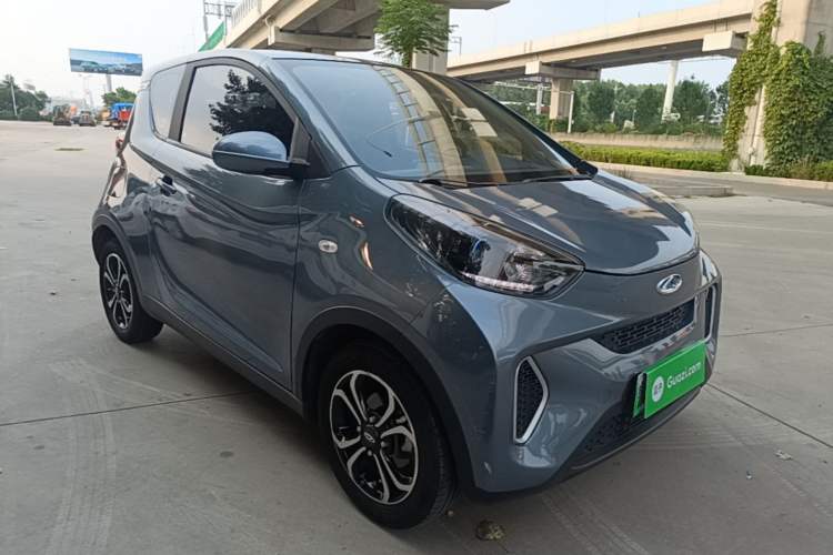 Used Chery QQ Little Ant 2019 4-Seater Smart Edition 35 kWh Front Right 45 Deg