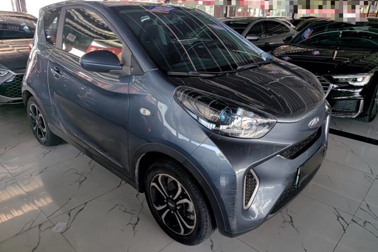 Used Chery QQ Little Ant 2019 4-Seater Smart Edition 30.6 kWh Front Right 45 Deg