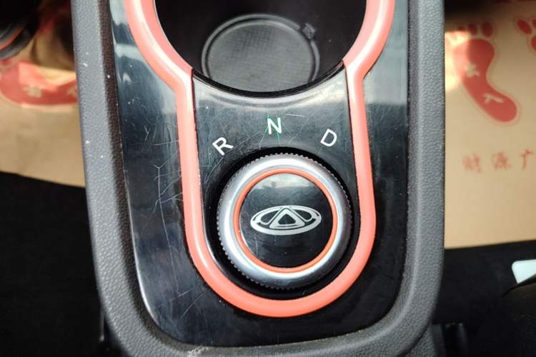 Used Chery QQ Little Ant 2019 4-Seater Smart Edition 35 kWh Gear Lever