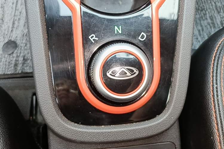 Used Chery QQ Little Ant 2019 4-Seater Smart Edition 35 kWh Gear Lever