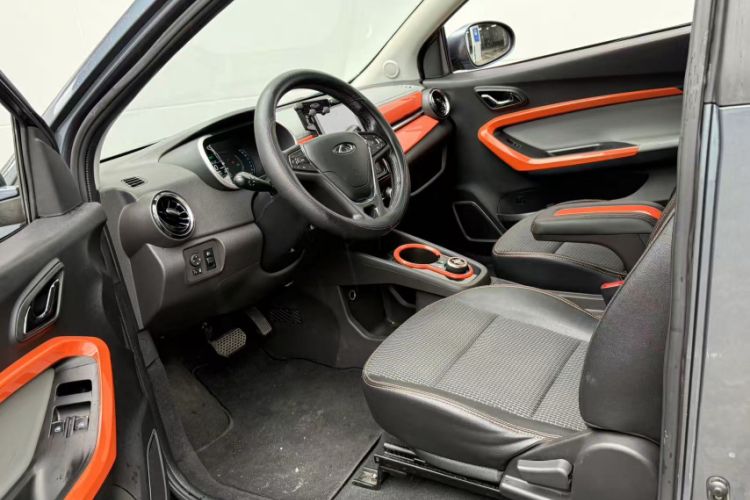 Used Chery QQ Little Ant 2019 4-Seater Smart Edition 35 kWh Interior 1