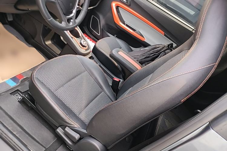 Used Chery QQ Little Ant 2019 4-Seater Smart Edition 35 kWh Left Front Seat