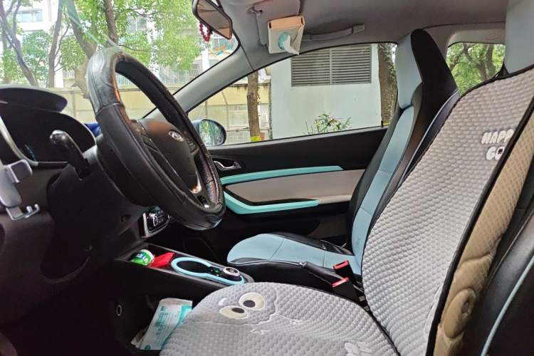 Used Chery QQ Little Ant 2019 4-Seater Smart Edition 35 kWh Left Front Seat