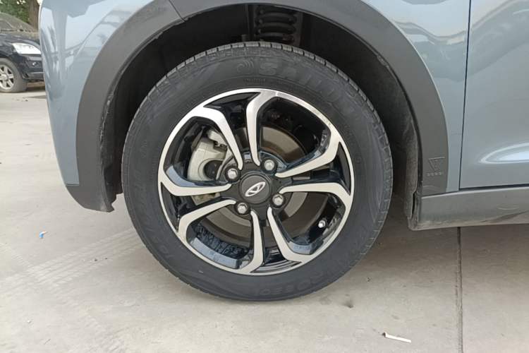 Used Chery QQ Little Ant 2019 4-Seater Smart Edition 35 kWh Left Front Wheel Hub
