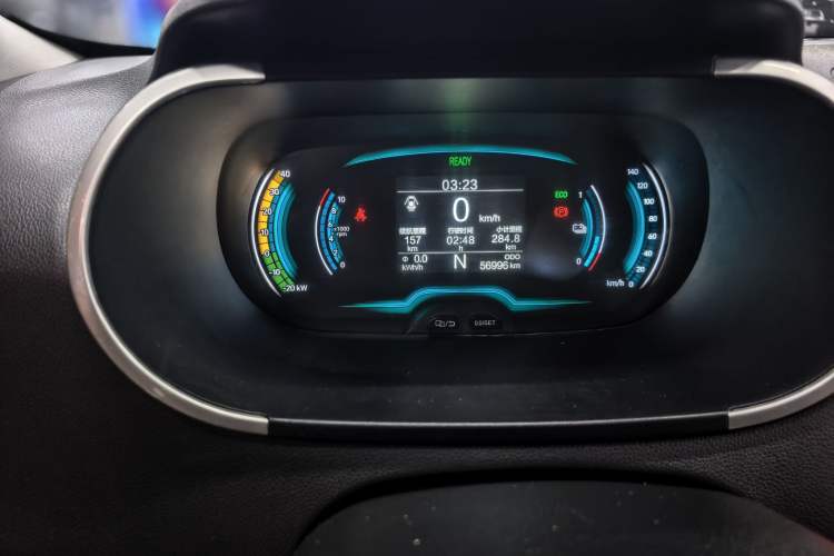 Used Chery QQ Little Ant 2019 4-Seater Smart Edition 35 kWh Odometer Close Up