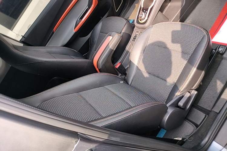 Used Chery QQ Little Ant 2019 4-Seater Smart Edition 35 kWh Right Front Seat