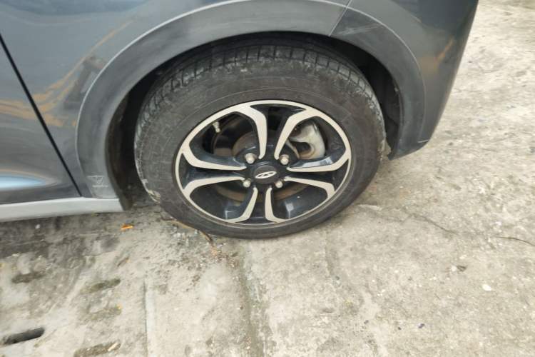 Used Chery QQ Little Ant 2019 4-Seater Smart Luxe Version 30.6 kWh Right Front Wheel Hub